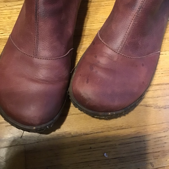 Red El Naturalista Flat Boots - Picture 3 of 5